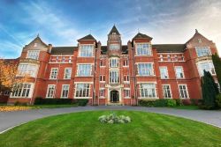 1. Warwick School